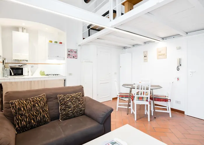 Apartament Guesthost - Palazzo Medici Florencja