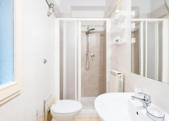 Apartament Guesthost - Palazzo Medici Florencja