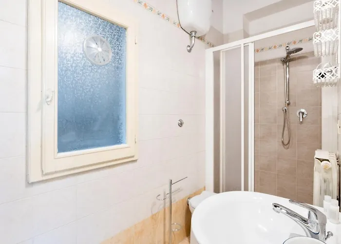 Apartament Guesthost - Palazzo Medici Florencja